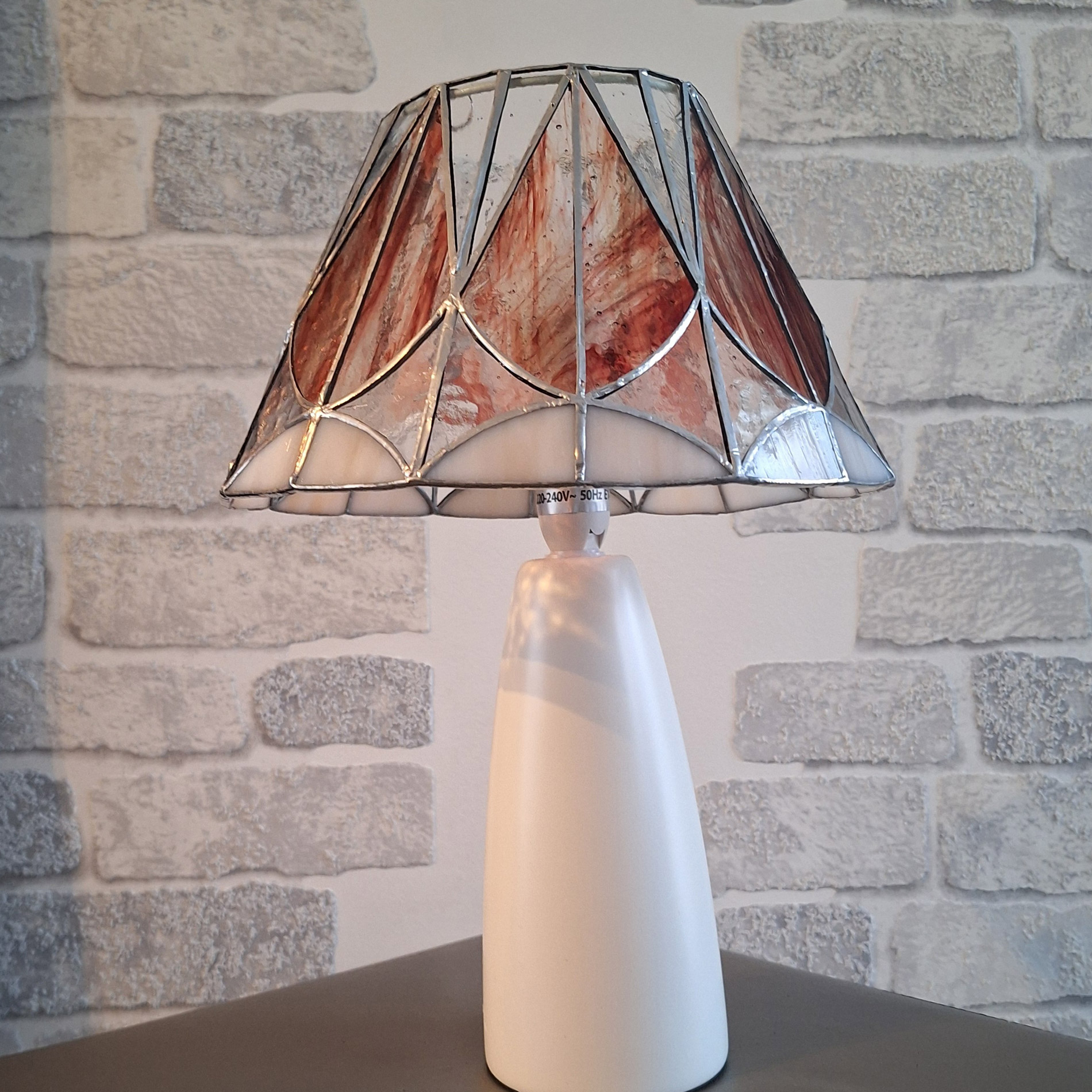 Lampe électrique crème et marron