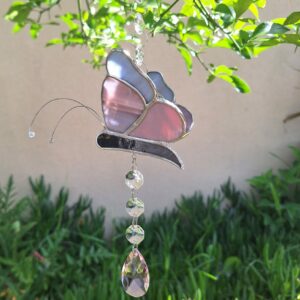 Papillon suspendu
