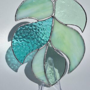 Feuille de Monstera verte claire